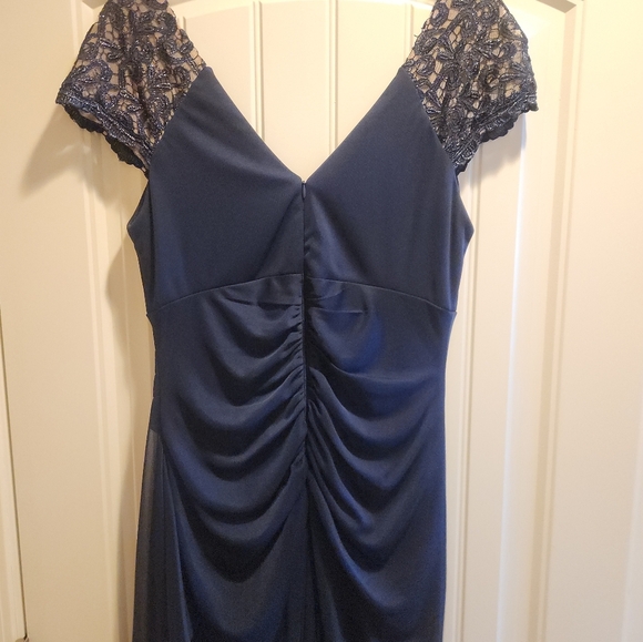 Formal Mother of the Bride Dress. Long, Short Sleeve Navy Blue Dress Size 10 - Picture 4 of 8